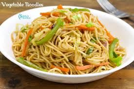 Veg Hakka Noodles
